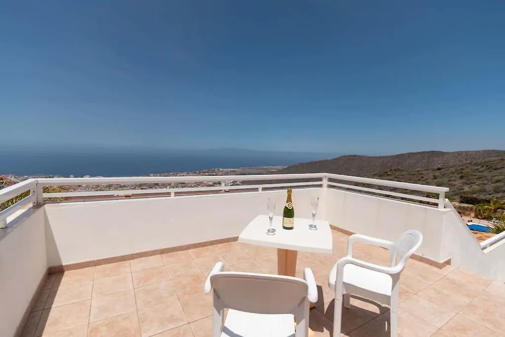 Villa Romantica. Wonderful 4 Bedroom Villa. Costa Adeje