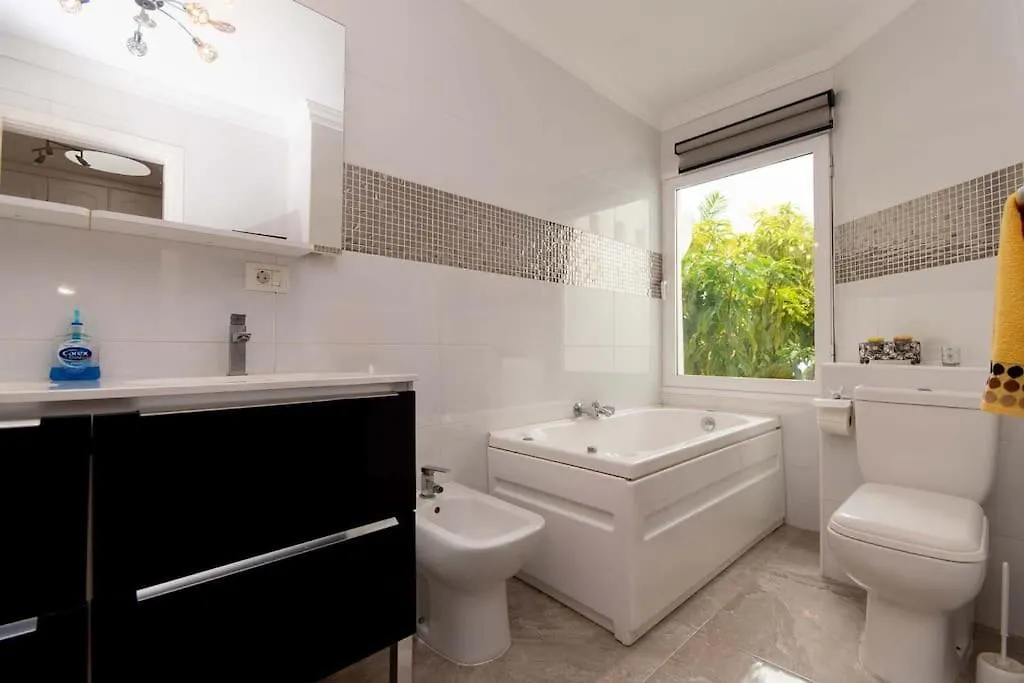 Villa Romantica. Wonderful 4 Bedroom Villa. Costa Adeje  0*, Costa Adeje (Tenerife) Spain