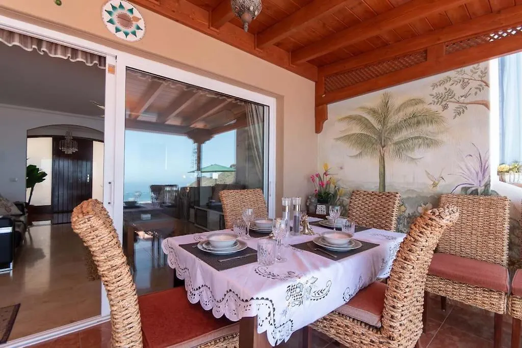 Villa Romantica. Wonderful 4 Bedroom Villa. Costa Adeje  0*, Costa Adeje (Tenerife)